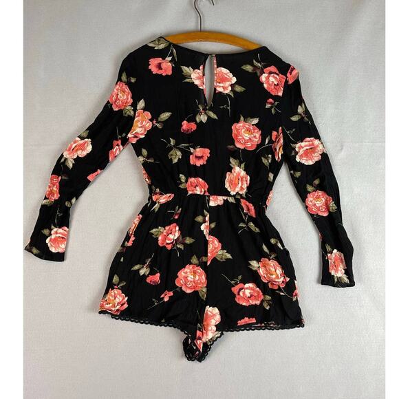 Rewind Juniors Small Romper Black Floral Long Sleeve Rayon - Picture 7 of 8